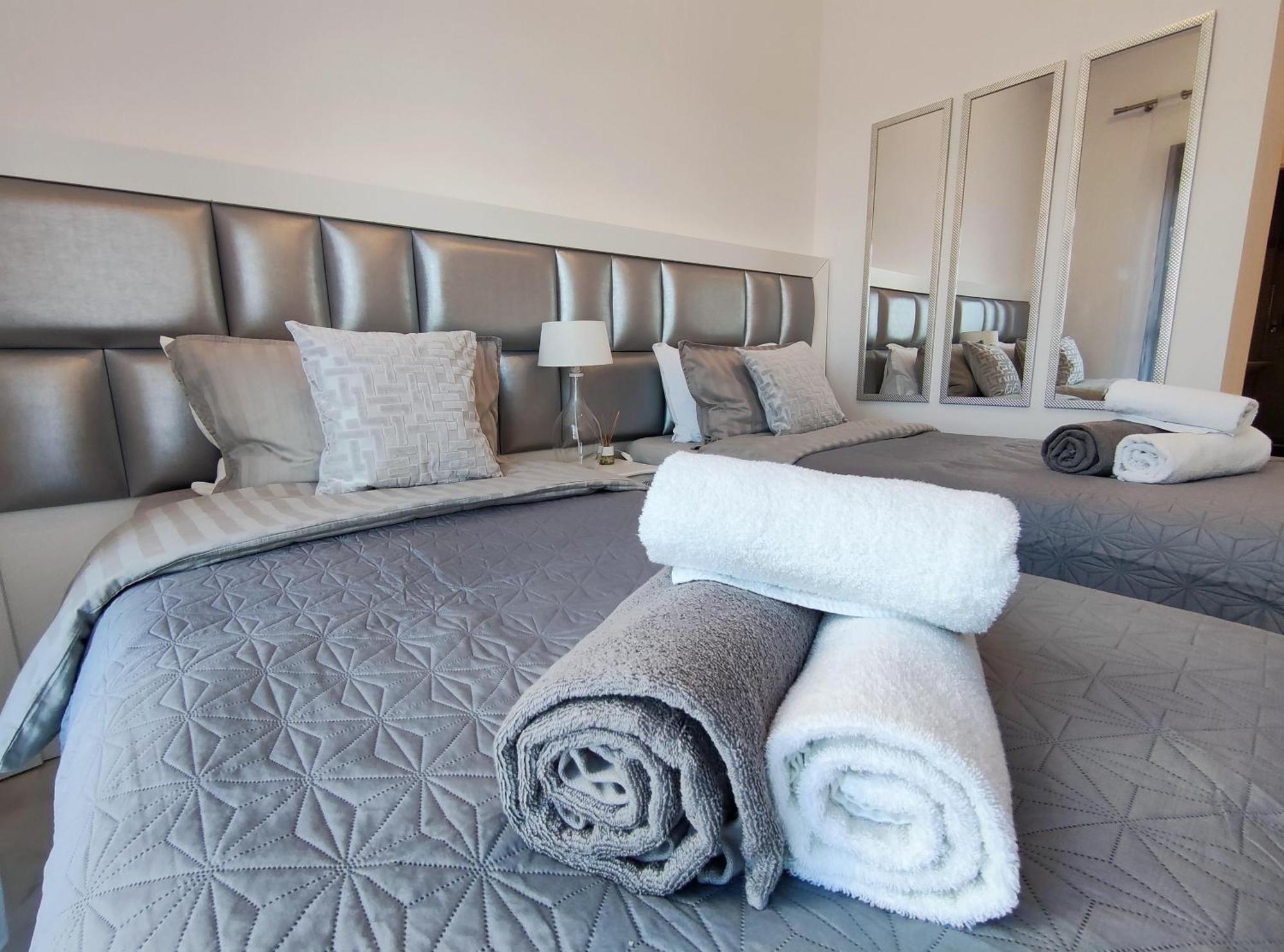 شقة Luxury Duplex Infinity Pool Ehhouse إِستيبونا المظهر الخارجي الصورة